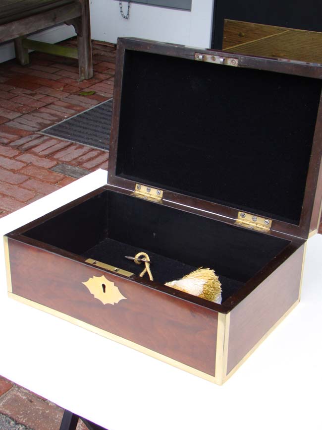 An Antique Regency period brass bound mahogany Dressing Box circa 1820-1830 — image 2